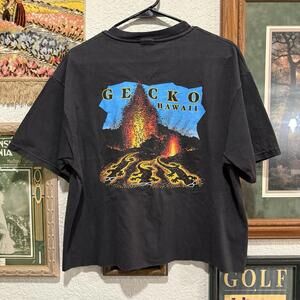 Vintage 90s RARE Gecko Hawaii Volcano Cutoff Black Surfing/Skate Shirt Size Lrg